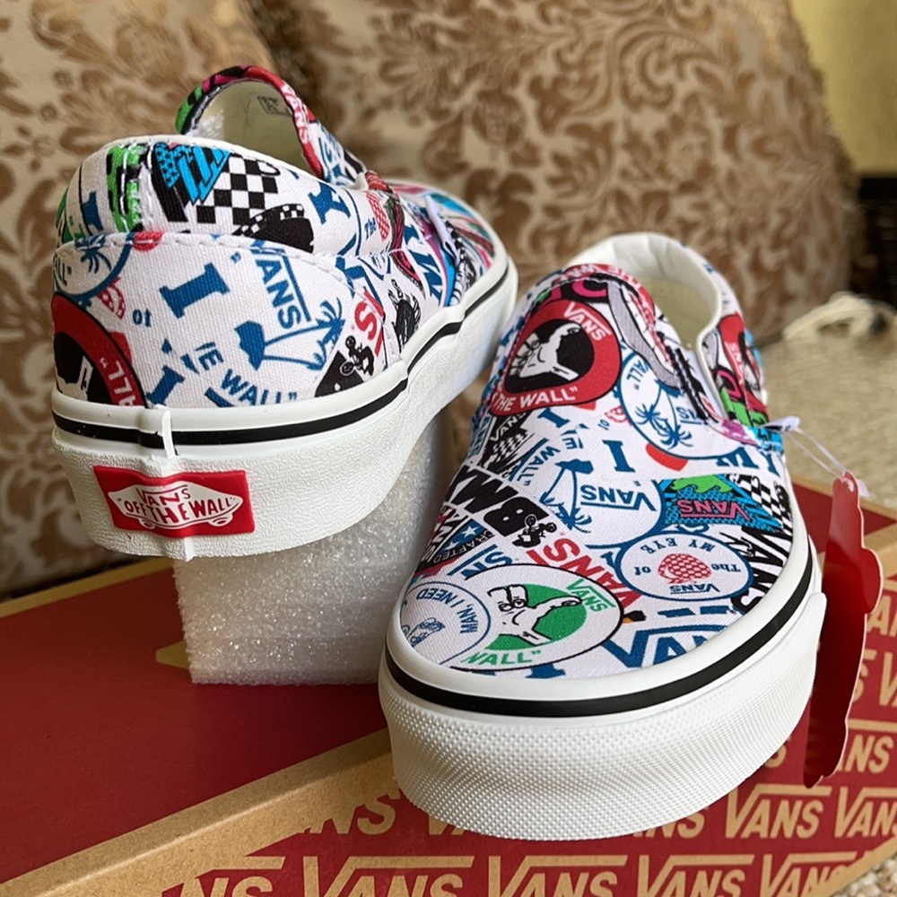 Vans Men’s Classic Slip On Vans Mash Up Stickers/Trwht sneakers - Picture 12 of 16